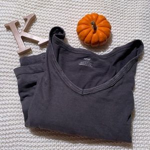 Size large grey aerie t-shirt